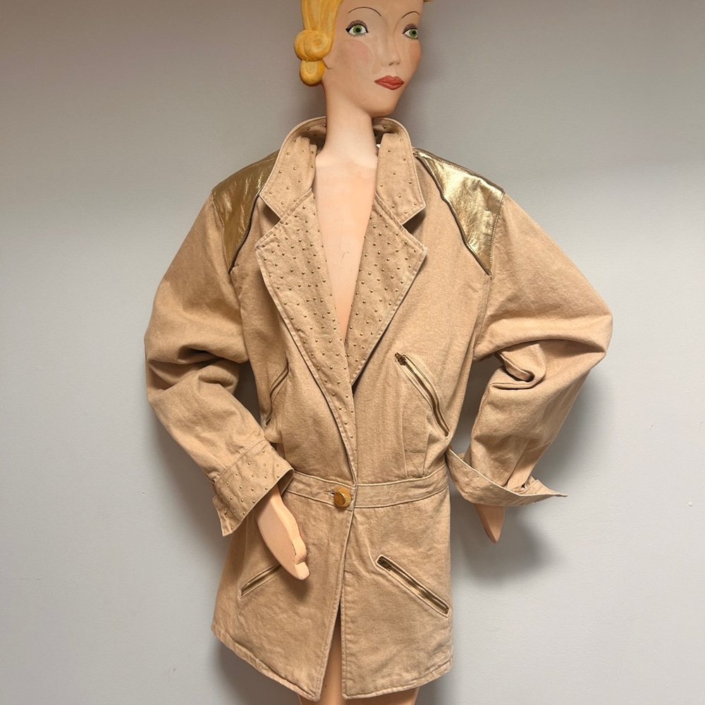 Vintage Beige Denim Jacket with Gold Grommets Zipper Detail M